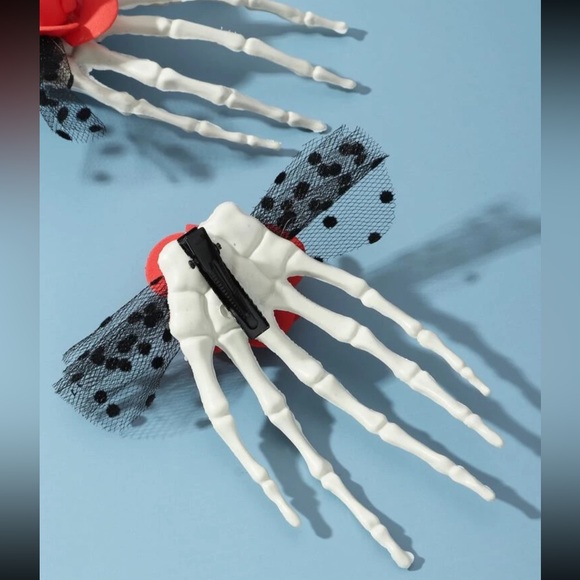 💀 Awesome Red Rose Ribbon Bow Skeleton Bone Band Hair Clips 💀 - Picture 3 of 4